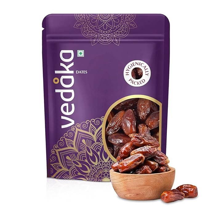 Amazon Brand - Vedaka Fresh Dates | 500 g | Khajur Dry Fruit | Naturally Packed with Nutrients | Healthy Snack | No Added Preservatives Or Additives | Hygienically Packed